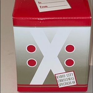 (2) radio city music haul christmas spectacular soldier mugs